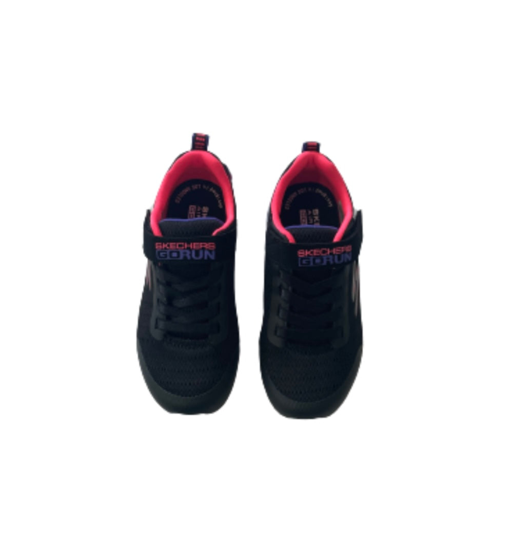 Skechers