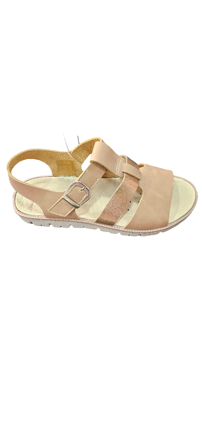 Primigi, soft Italian leather. Beautiful with velcro. Comfy sole, rose pink and tan.