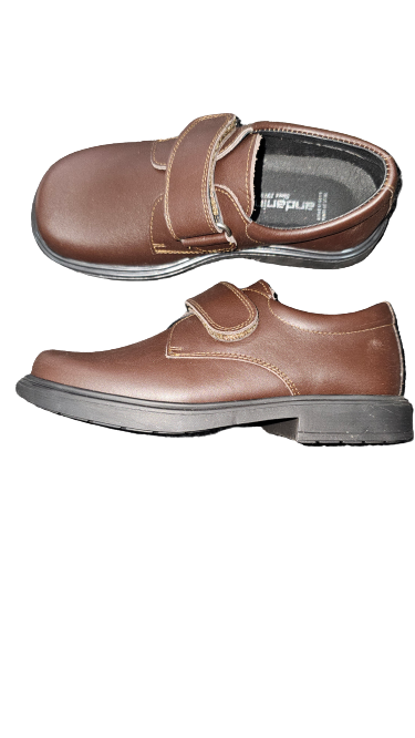 Beautiful brown leather Andanines school shoe