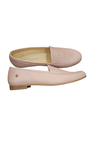 Andanine pale pink adult shoe loafer