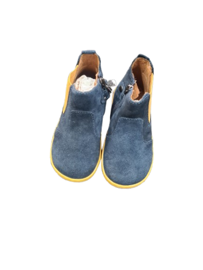Primigi Navy suede ankle boot with tan trim