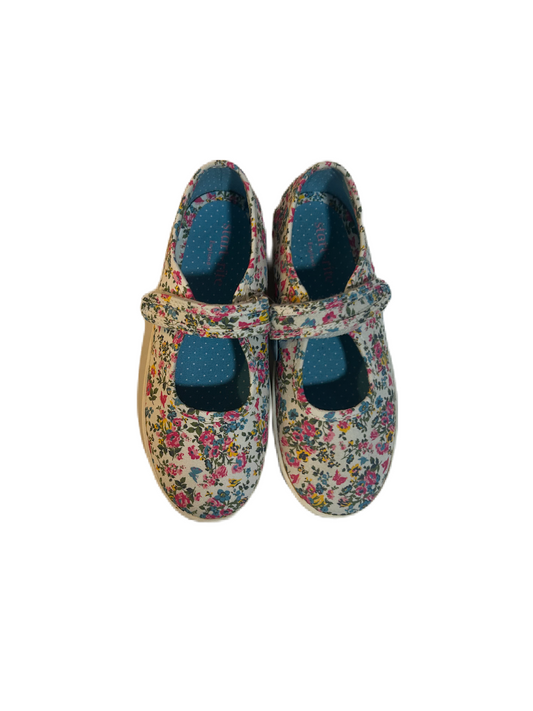 Startrite girls canvas shoes