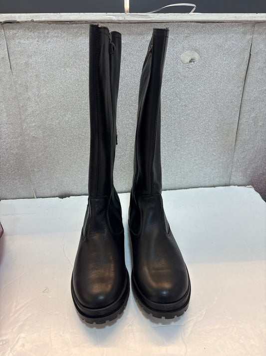 Primigi long boot with star tassel