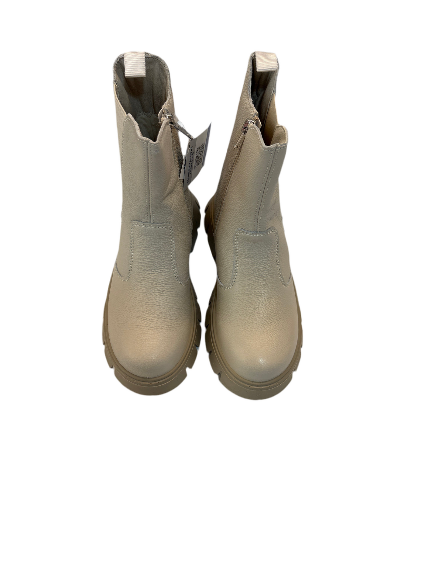 Primigi cream leather boots