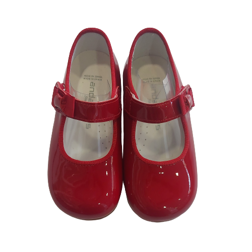 Andanines patent red shoe