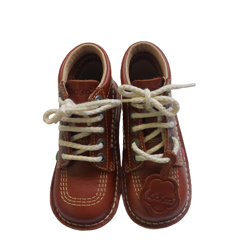 Kicker Tan boots