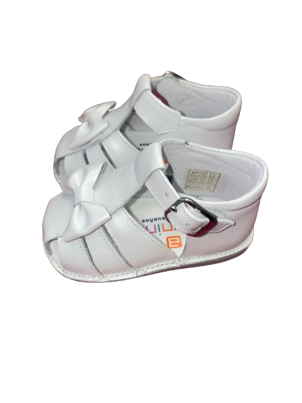 Andanines pre - walker sandal, Bambi nacarado blanco.